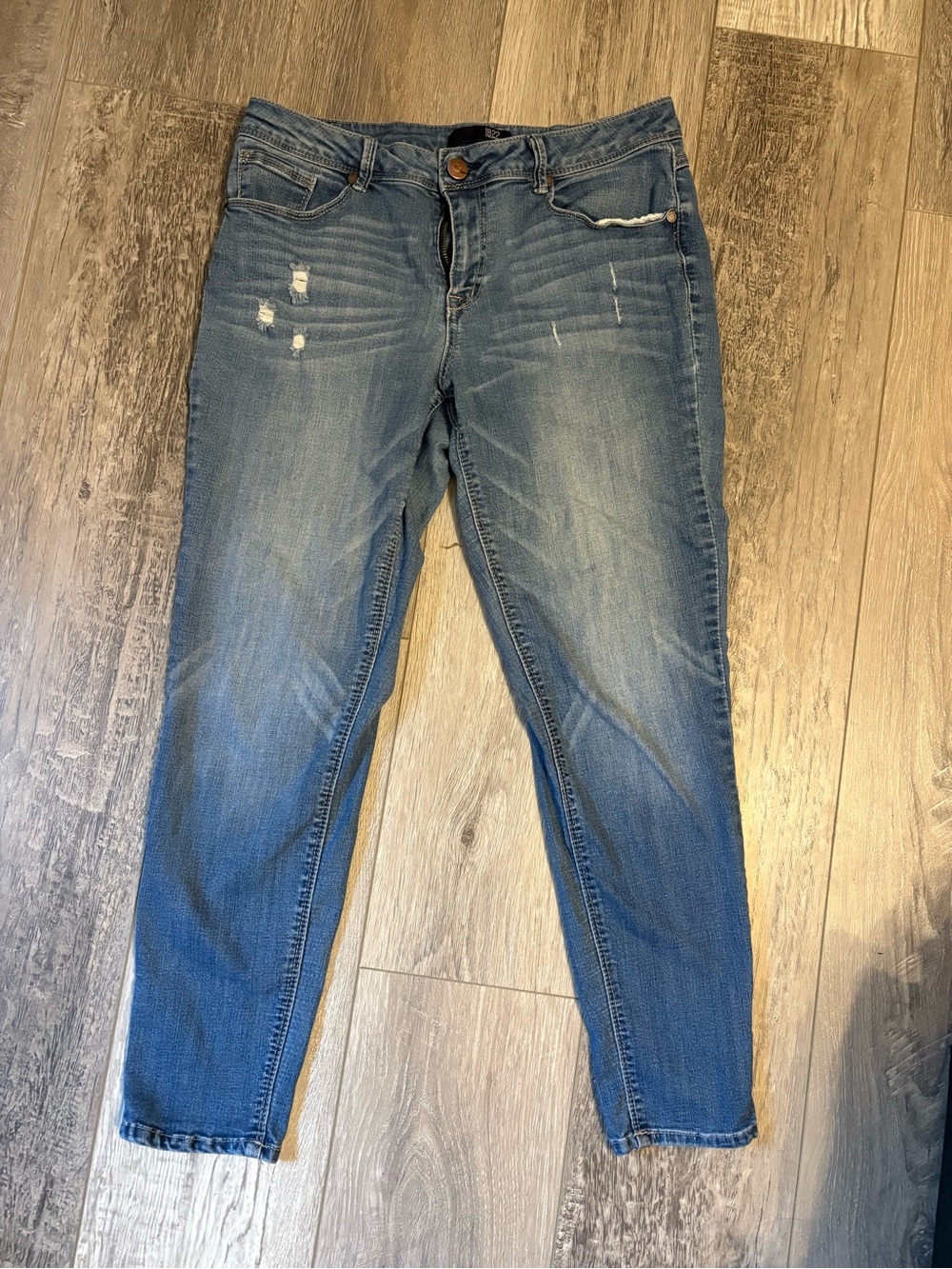 1822 Denim Women's Adrianna Medium Blue Skinny Jeans with Light Whiskering